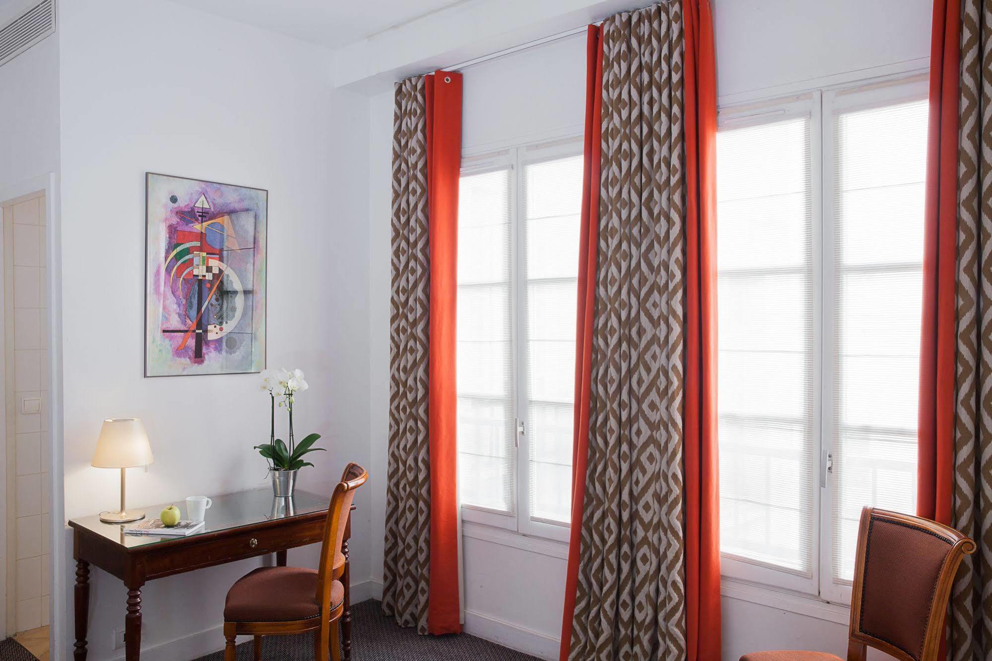 Hotel De La Place Du Louvre - Esprit De France Paryż Zewnętrze zdjęcie