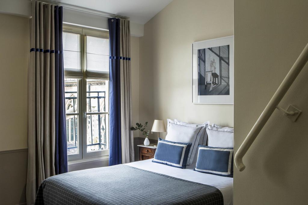 Hotel De La Place Du Louvre - Esprit De France Paryż Zewnętrze zdjęcie